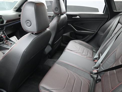 Used 2024 Volkswagen Jetta GLI Autobahn image 30