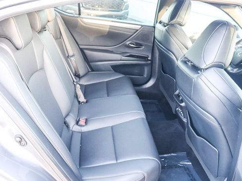 Used 2020 Lexus ES 350 F Sport w/ Accessory Package 2 FWD image 19