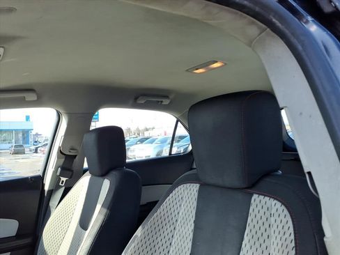 Used 2015 Chevrolet Equinox LS image 17