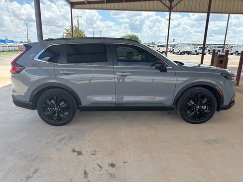 Used 2025 Honda CR-V Sport Touring image 9