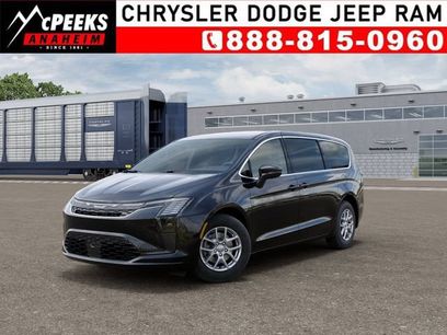 New 2027 Chrysler Pacifica Select