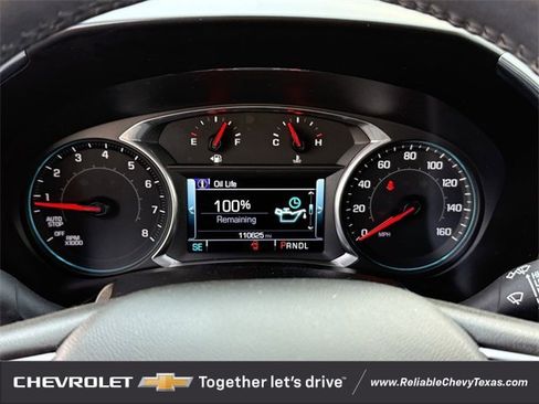 Used 2018 Chevrolet Equinox Premier image 16