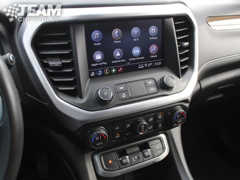 Certified 2023 GMC Acadia SLE w/ Driver Convenience Package image 15