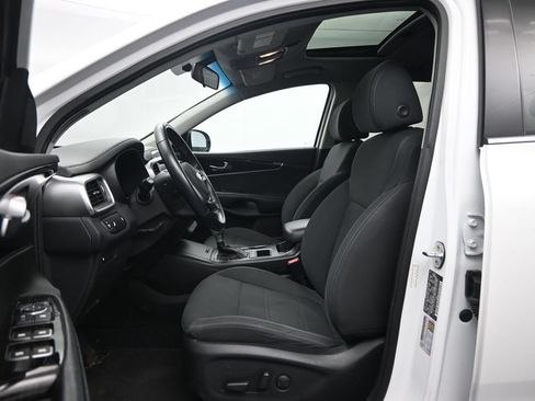Used 2020 Kia Sorento S AWD/4WD image 18