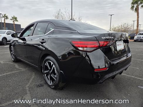 New 2025 Nissan Sentra SV image 3