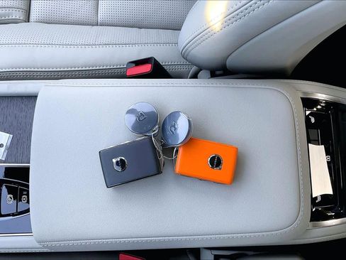 New 2026 Volvo XC90 T8 Ultra w/ Protection Package Premier image 35