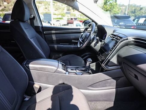 Used 2024 Hyundai Tucson SEL FWD image 17