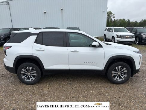 Used 2026 Chevrolet Equinox LT w/ Convenience Package II FWD image 6