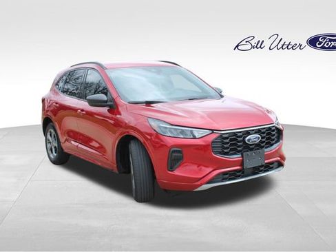 Used 2023 Ford Escape ST-Line w/ Tech Pack #1 image 3