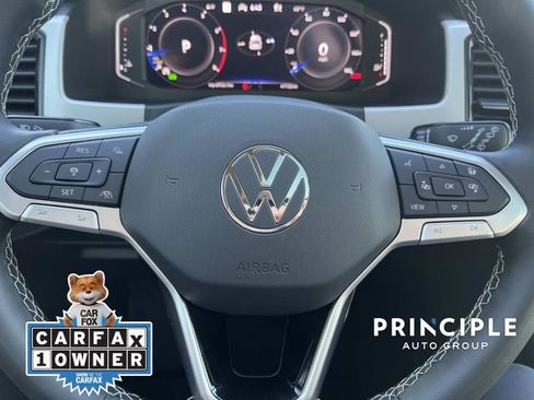 Certified 2022 Volkswagen Atlas SEL AWD/4WD image 19