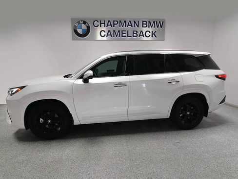 Used 2025 Lexus TX 350 AWD w/ Technology Package image 3