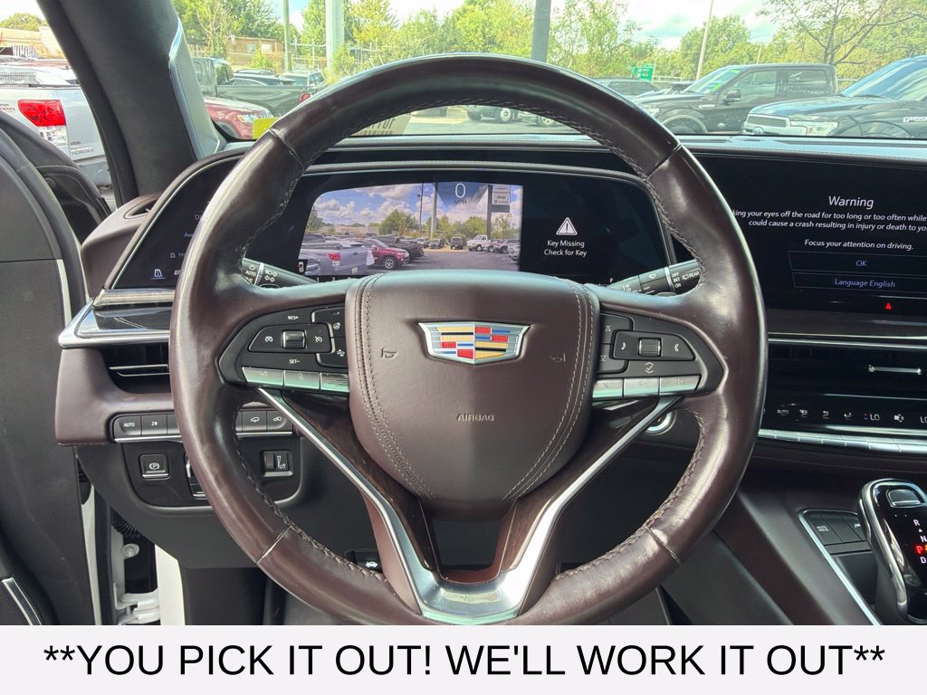 Used 2022 Cadillac Escalade Sport Platinum w/ LPO, ONYX Package AWD/4WD image 12