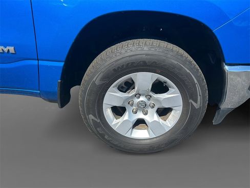 Used 2023 RAM 1500 Big Horn image 10
