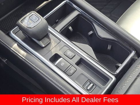 Used 2022 Nissan Pathfinder SL w/ SL Premium Package FWD image 25