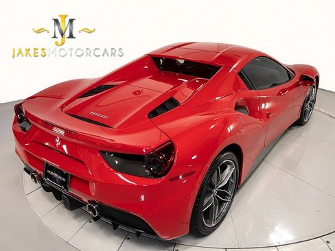 Used 2018 Ferrari 488 Spider image 12