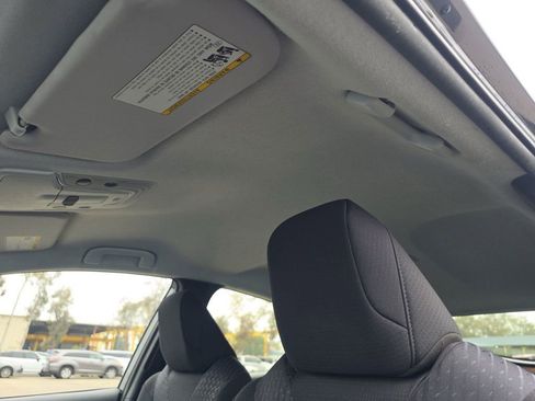 Used 2018 Toyota Prius Prime Plus FWD image 14