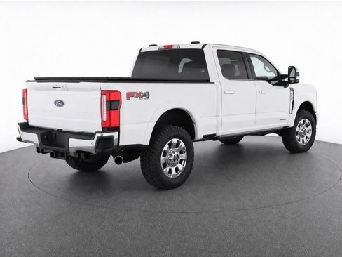 Used 2024 Ford F250 Lariat w/ Chrome Package AWD/4WD image 6