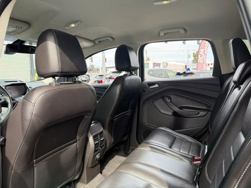 Used 2013 Ford Escape SEL image 19