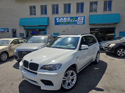 Used 2011 BMW X5 M image 5