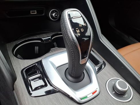 Used 2022 Alfa Romeo Giulia Ti image 22