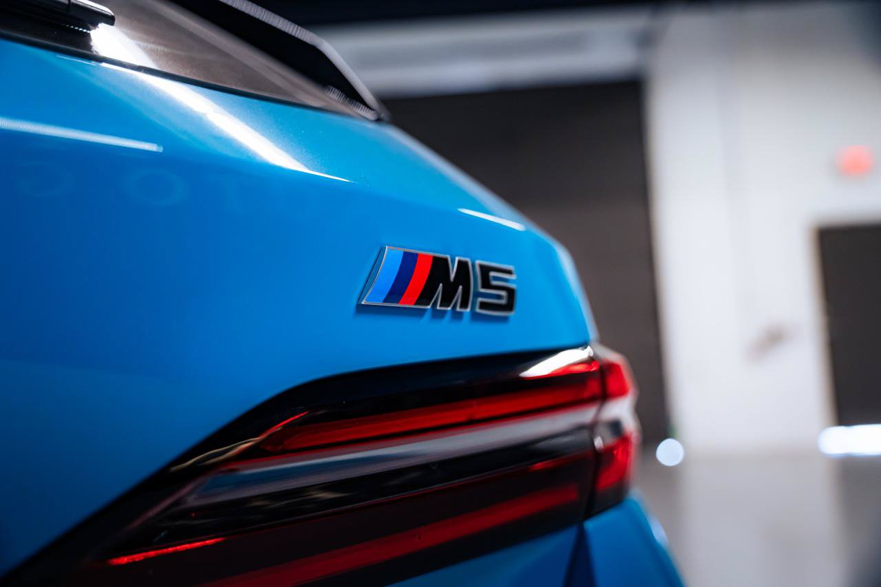 Used 2026 BMW M5 Touring AWD/4WD image 19