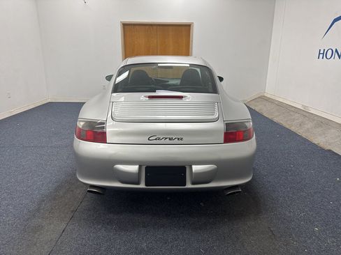 Used 2002 Porsche 911 GT3 RS image 3