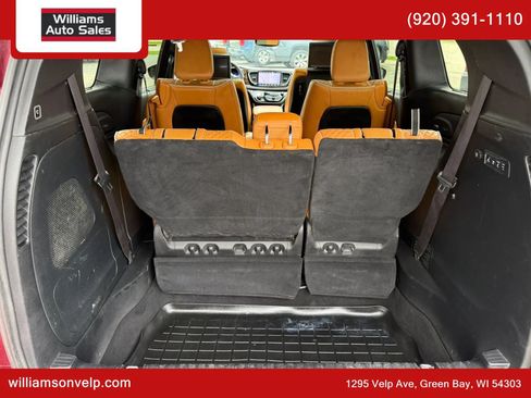 Used 2022 Chrysler Pacifica Pinnacle AWD/4WD image 24