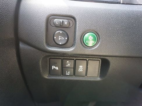 Used 2022 Honda Pilot Touring image 5
