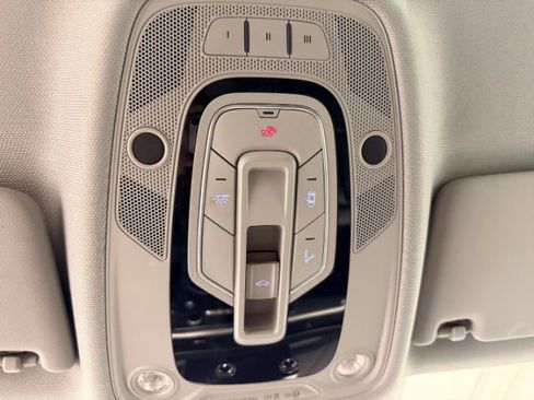 Used 2018 Audi A4 2.0T Premium Plus image 27