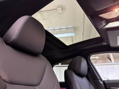 Certified 2023 BMW i4 eDrive35 image 16