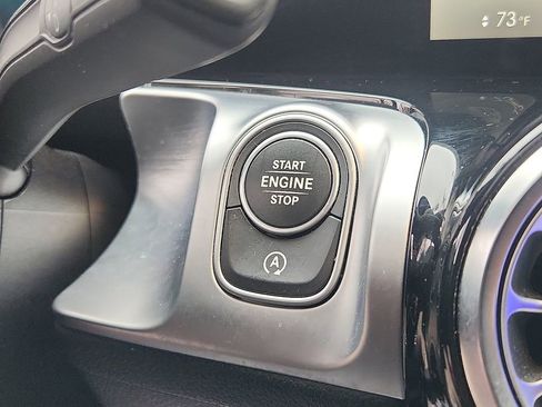 Used 2022 Mercedes-Benz GLB 250 4MATIC image 26