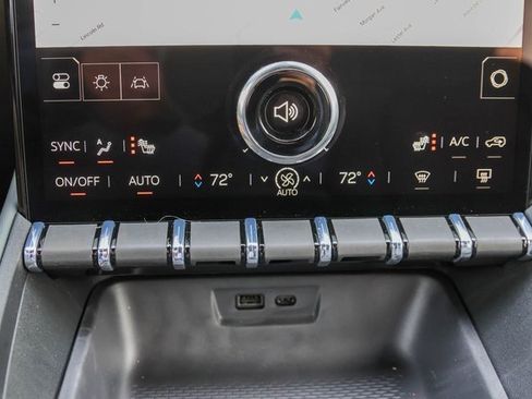 New 2026 GMC Terrain AT4 w/ Technology Package II image 18