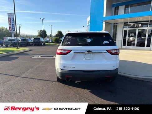 Used 2018 Chevrolet Traverse LT AWD/4WD image 6