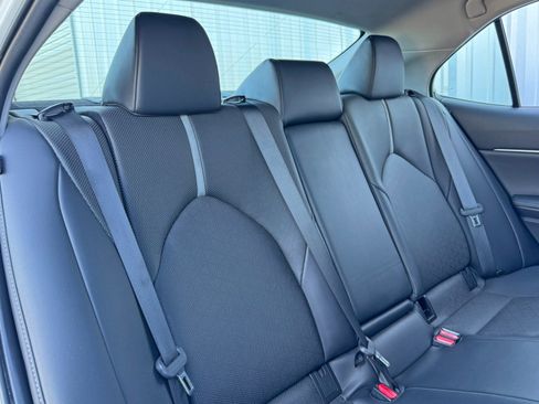 Used 2023 Toyota Camry XSE w/ Navigation Package image 36