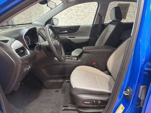 Used 2024 Chevrolet Equinox LT FWD image 24