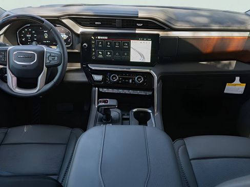 New 2026 GMC Sierra 1500 Denali AWD/4WD image 19