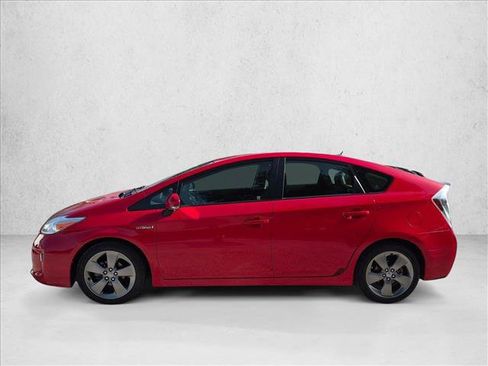 Used 2015 Toyota Prius Persona Series FWD image 9