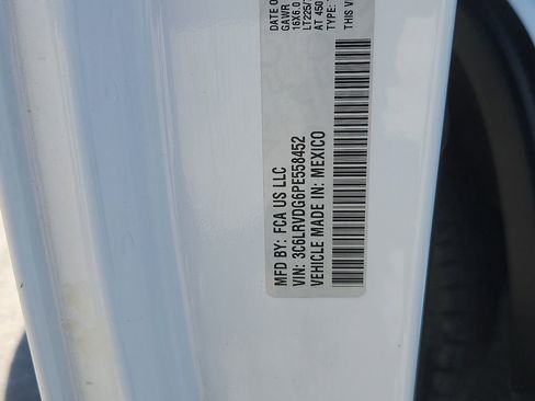Used 2023 RAM ProMaster 2500 FWD image 21