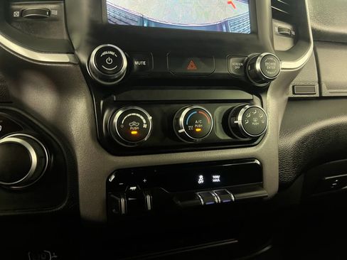 Used 2024 RAM 2500 Big Horn w/ Bed Utility Group image 18