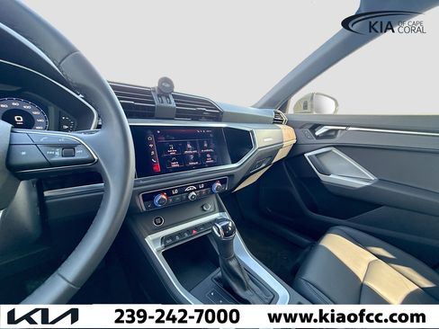 Used 2022 Audi Q3 2.0T Premium w/ Convenience Package image 27