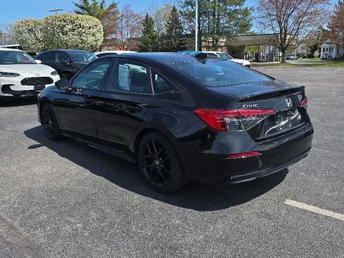 Used 2023 Honda Civic Sport image 5