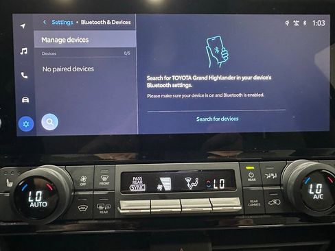 Used 2025 Toyota Grand Highlander AWD image 31