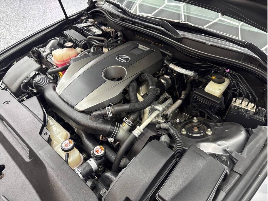 Used 2017 Lexus IS 200t F Sport w/ F Sport Package RWD image 25