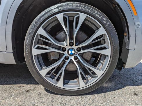 Used 2018 BMW X6 xDrive50i w/ M Sport Package AWD/4WD image 50