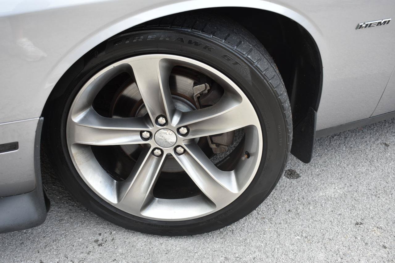 Used 2015 Dodge Challenger R/T w/ Quick Order Package 22B R/T RWD image 33