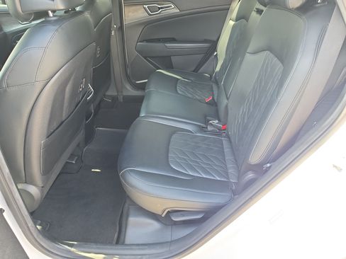 Certified 2023 Kia Sportage X-Line w/ X-Line Premium Package AWD/4WD image 17