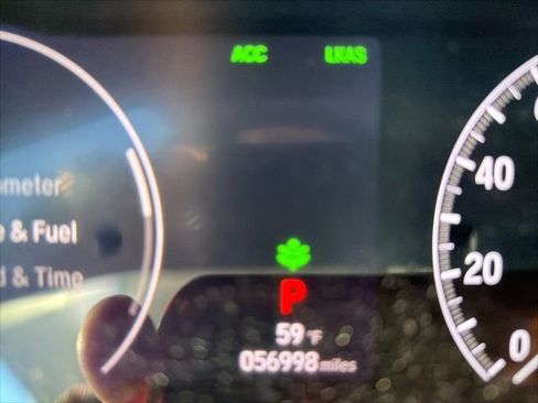 Used 2019 Honda Accord EX image 10