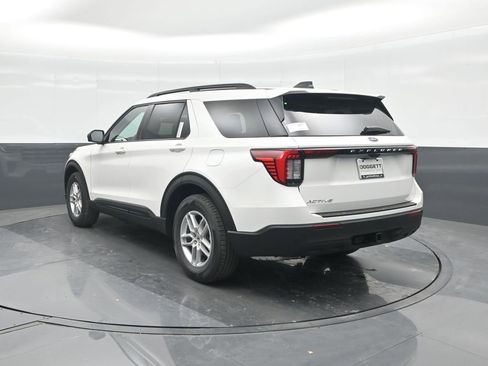 New 2026 Ford Explorer Active RWD image 22