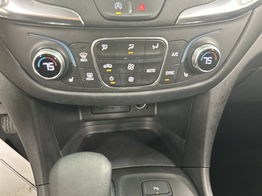 Certified 2024 Chevrolet Equinox LT AWD/4WD image 16