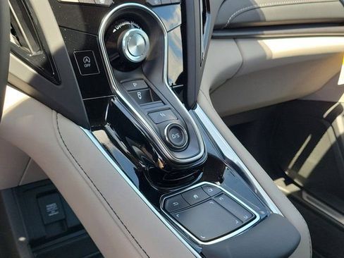 New 2026 Acura RDX SH-AWD w/ Advance Package image 17
